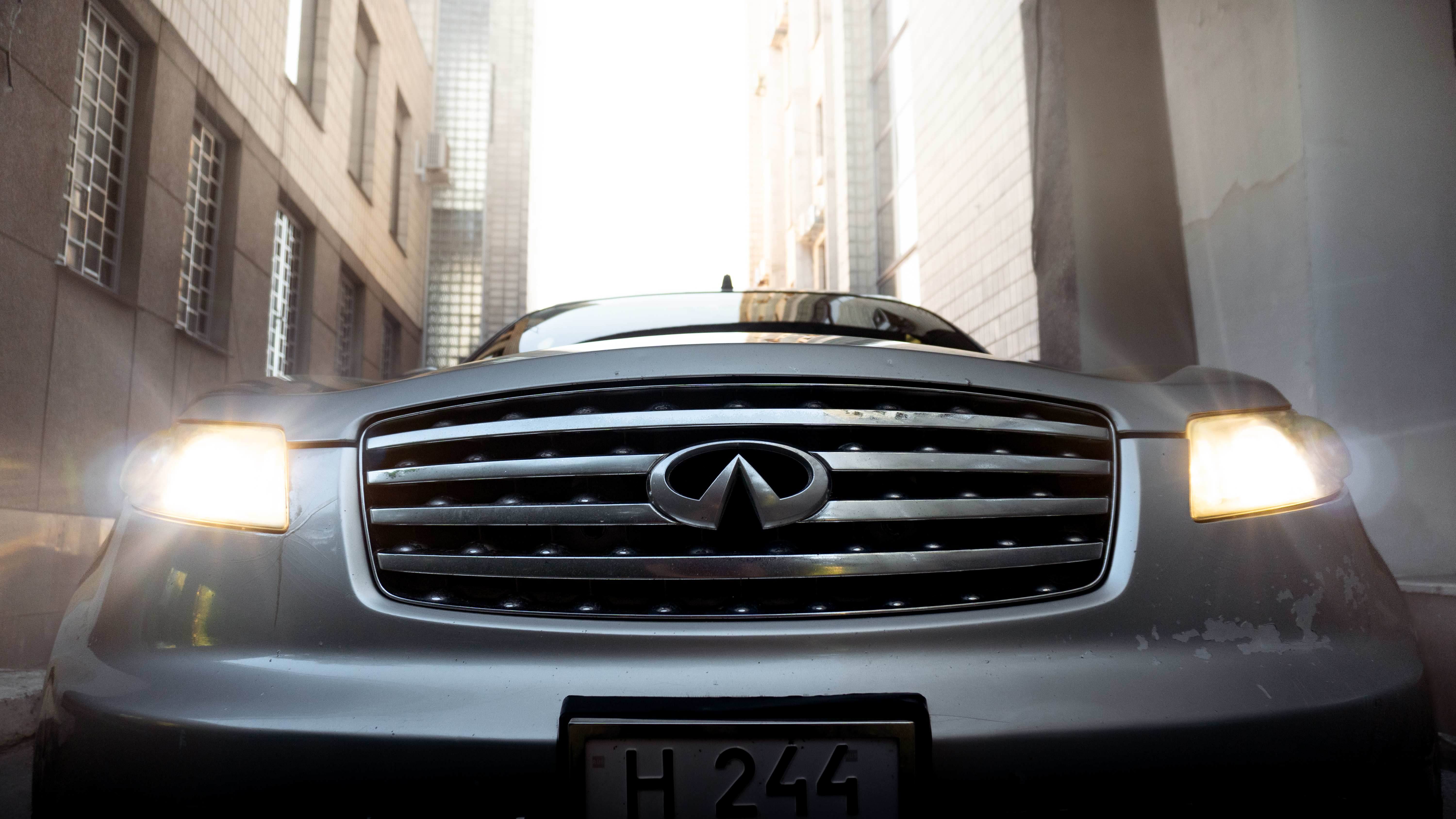 Infiniti FX35 оптика